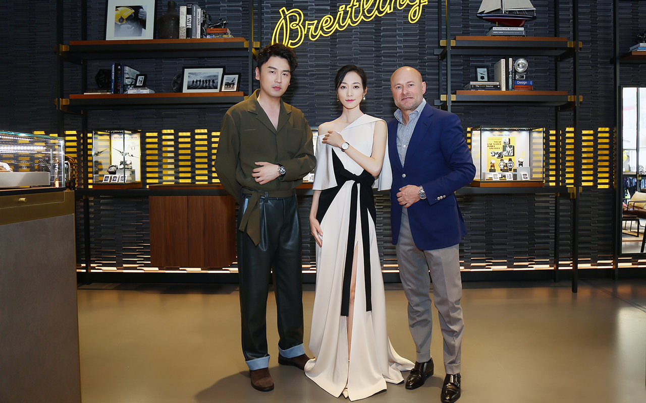 Breitling abre su primera boutique en China